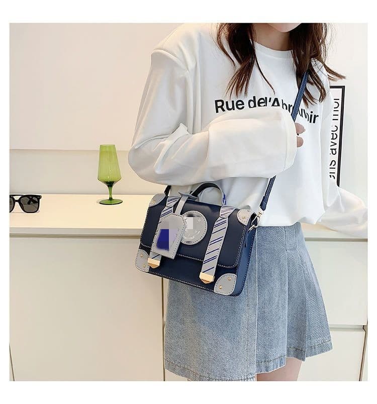 Hogwarts Satchel 14