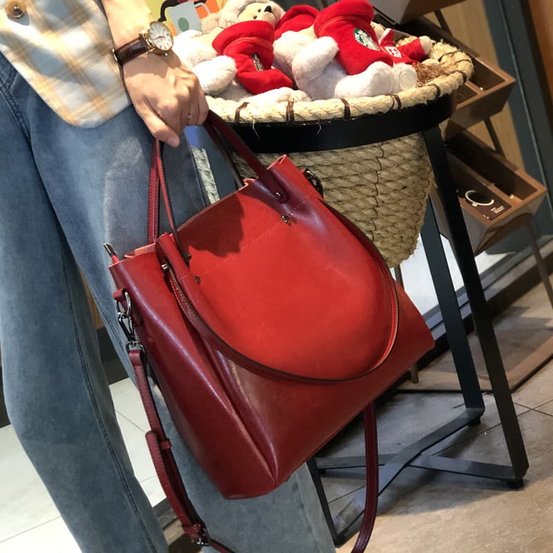 Vintage Leather Oversized Tote 8