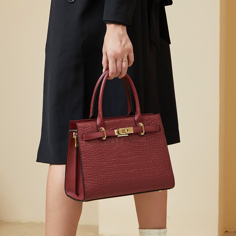 Soft Leather Everyday Tote 3