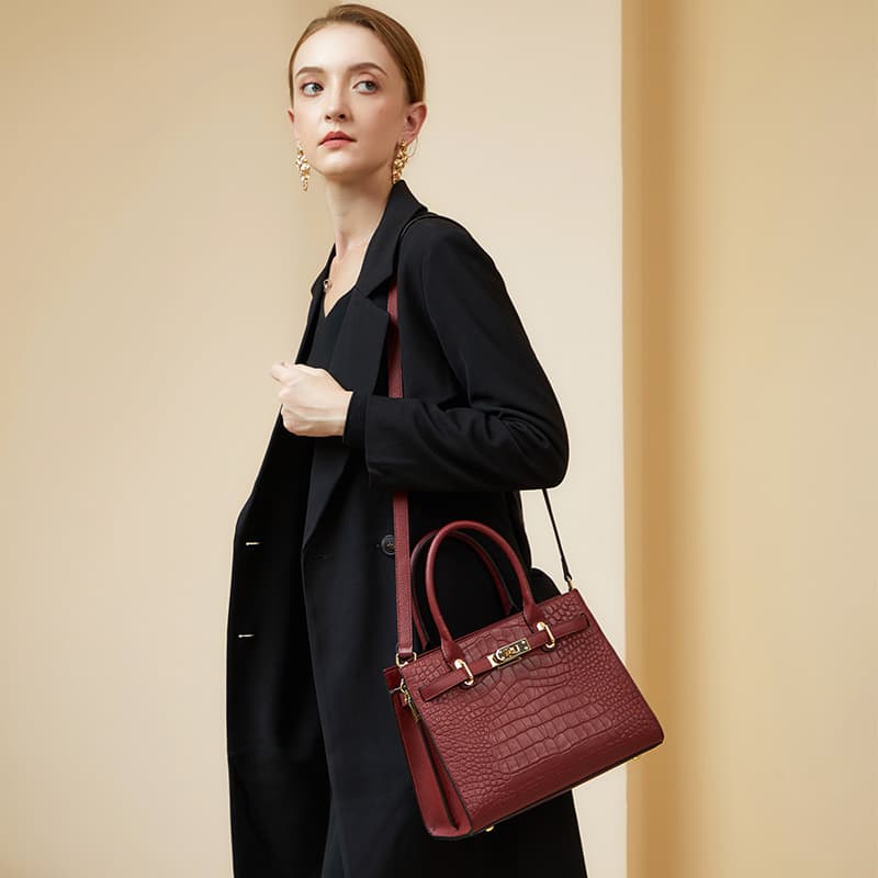 Soft Leather Everyday Tote 4